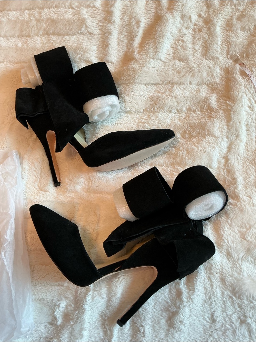 Aminah Abdul Jillil Pump Black Suede Women’s Heel - Elegant Bow Detail NWT Sz 8 - Picture 4 of 10
